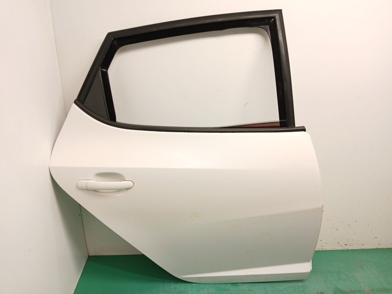 Recambio de puerta trasera derecha para seat ibiza iv (6j5, 6p1) 1.9 tdi referencia OEM IAM 6J4833056  