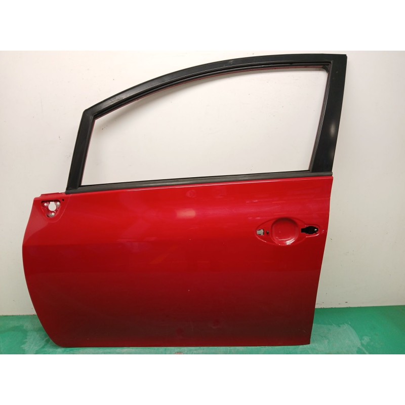 Recambio de puerta delantera izquierda para toyota auris (_e15_) 1.4 d-4d (nde150_) referencia OEM IAM 6700202260  