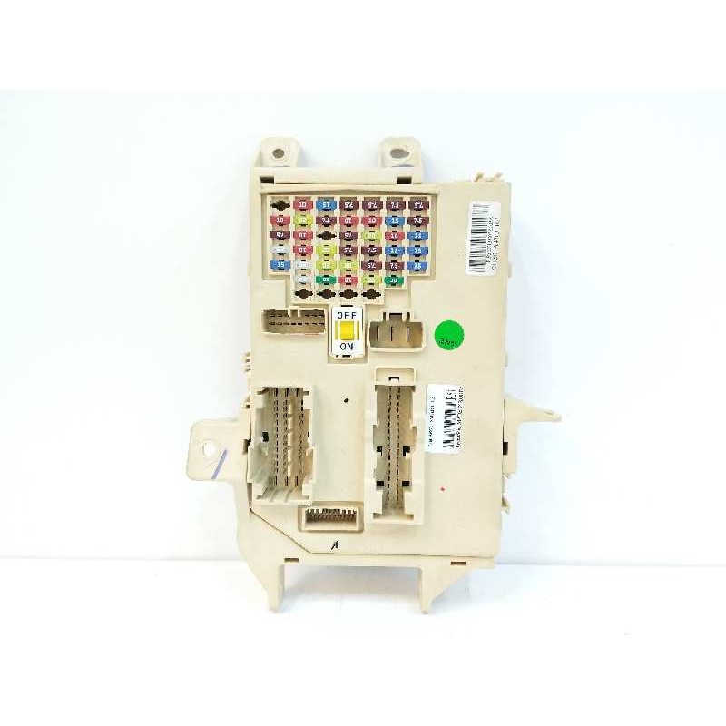 Recambio de caja reles / fusibles para kia carens iv 1.7 crdi referencia OEM IAM 91950A4510  