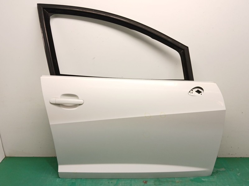 Recambio de puerta delantera derecha para seat ibiza iv (6j5, 6p1) 1.9 tdi referencia OEM IAM 6J4831056  