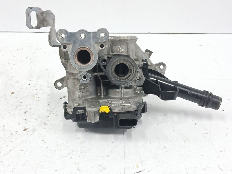Recambio de valvula egr para citroën c4 picasso 1.6 blue-hdi fap referencia OEM IAM 9833095880  