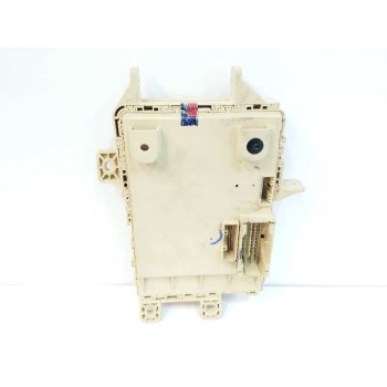 Recambio de caja reles / fusibles para kia carens iv 1.7 crdi referencia OEM IAM 91950A4510  