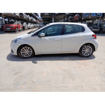 peugeot 208 i (ca_, cc_) del año 2018