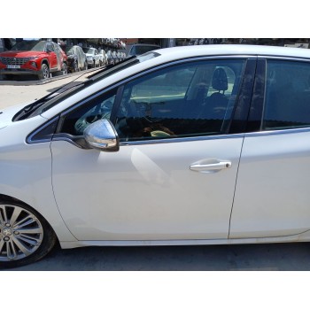 Recambio de puerta delantera izquierda para peugeot 208 i (ca_, cc_) 1.2 thp 110 referencia OEM IAM   