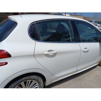 Recambio de puerta trasera derecha para peugeot 208 i (ca_, cc_) 1.2 thp 110 referencia OEM IAM   