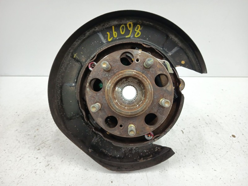 Recambio de mangueta delantera derecha para hyundai tucson (jm) 2.0 crdi a las 4 ruedas referencia OEM IAM   