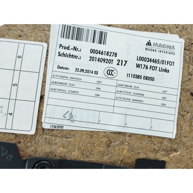 GUARNECIDO PUERTA TRASERA IZQUIERDA