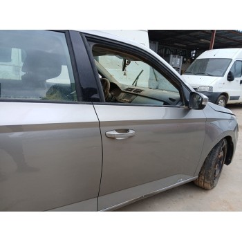 Recambio de puerta delantera derecha para skoda fabia iii (nj3) 1.0 referencia OEM IAM   