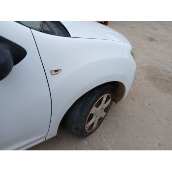 Recambio de aleta delantera derecha para dacia sandero ii (b8_) 1.5 dci 75 / blue dci 75 (b8jw, b8m4, b8ah, b8m7, b8m6) referenc