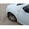 Recambio de aleta delantera izquierda para dacia sandero ii (b8_) 1.5 dci 75 / blue dci 75 (b8jw, b8m4, b8ah, b8m7, b8m6) refere