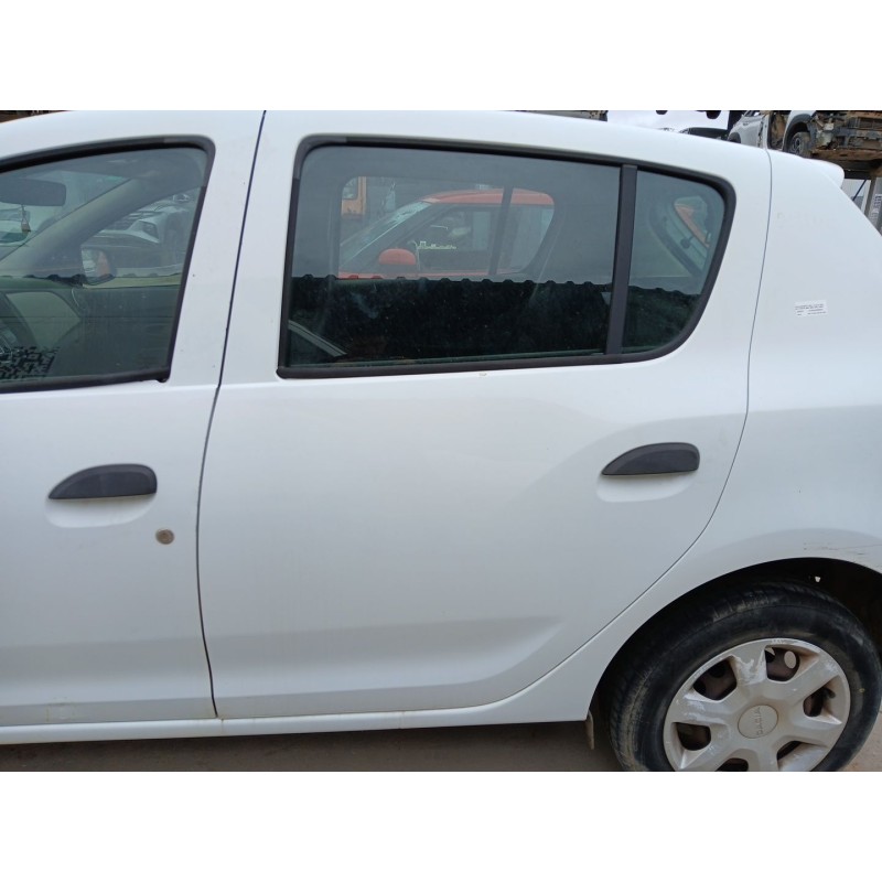 Recambio de puerta trasera izquierda para dacia sandero ii (b8_) 1.5 dci 75 / blue dci 75 (b8jw, b8m4, b8ah, b8m7, b8m6) referen