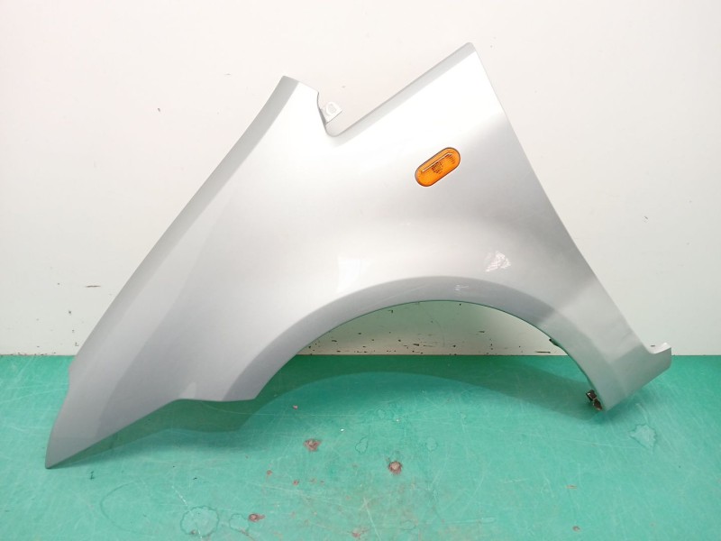 Recambio de aleta delantera izquierda para ford focus c-max (dm2) 1.8 referencia OEM IAM 1474084  