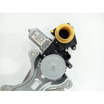 Recambio de elevalunas delantero izquierdo para toyota corolla verso (zer_, zze12_, r1_) 2.0 d-4d (cur10_) referencia OEM IAM 69