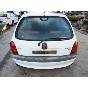 opel corsa b (s93) del año 2000