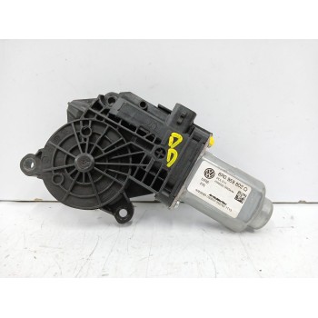 MOTOR ELEVALUNAS DELANTERO DERECHO 6R0959802 