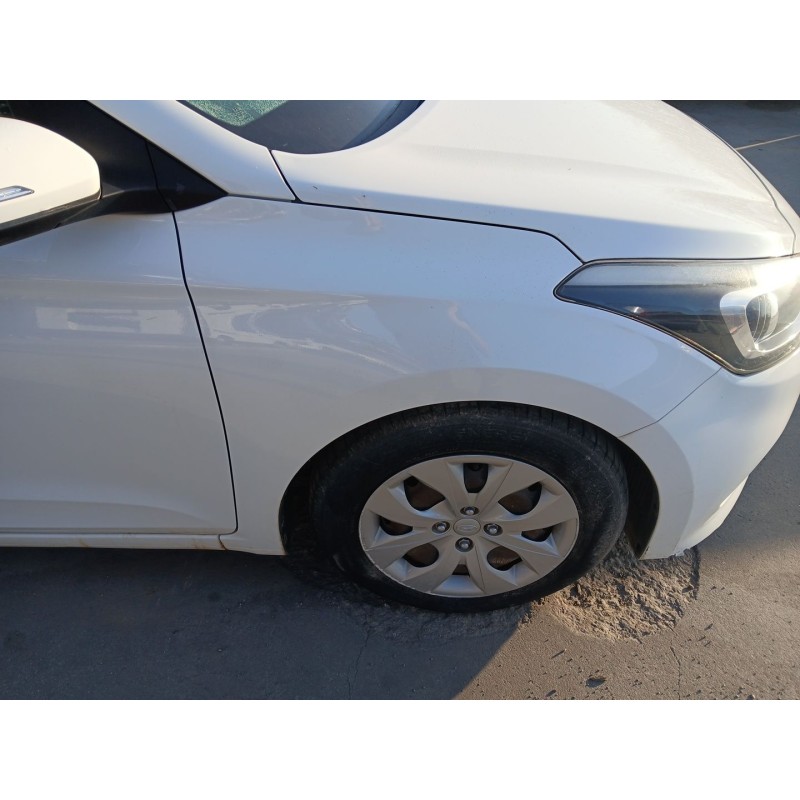 Recambio de aleta delantera derecha para hyundai i20 i (pb, pbt) 1.2 referencia OEM IAM   