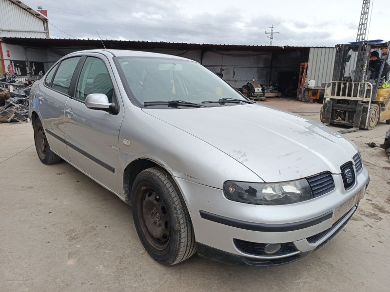 seat toledo ii (1m2) del año 2000