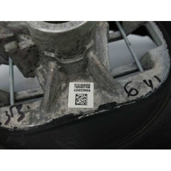 Recambio de volante para citroën c4 picasso ii 1.6 bluehdi 120 referencia OEM IAM 6228092 CON DESGASTE 