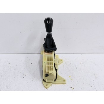 Recambio de palanca cambio para hyundai tucson (tl, tle) 1.7 crdi referencia OEM IAM 46700D3XXX  