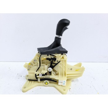 Recambio de palanca cambio para hyundai tucson (tl, tle) 1.7 crdi referencia OEM IAM 46700D3XXX  