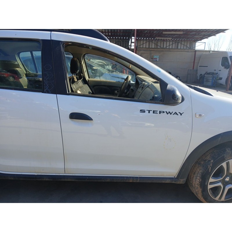 Recambio de puerta delantera derecha para dacia sandero ii (b8_) 1.0 sce 75 (b8jc, b8jd) referencia OEM IAM   