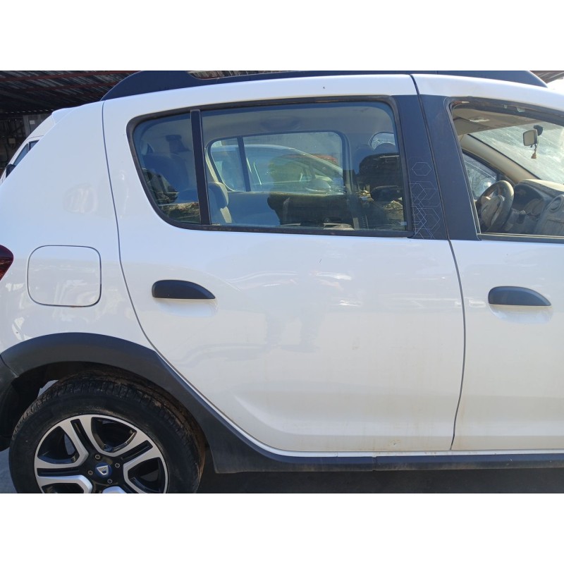 Recambio de puerta trasera derecha para dacia sandero ii (b8_) 1.0 sce 75 (b8jc, b8jd) referencia OEM IAM   