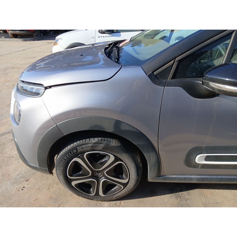 Recambio de aleta delantera izquierda para citroën c3 iii (sx) 1.5 bluehdi 100 (sxyhyp, sxyhtu) referencia OEM IAM   