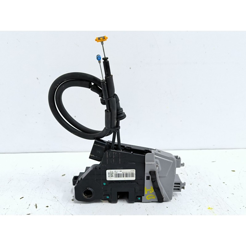 CERRADURA PUERTA DELANTERA DERECHA A045035