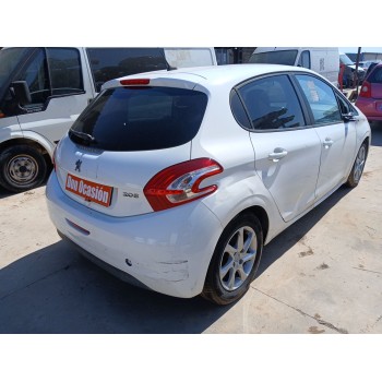 peugeot 208 del año 2015