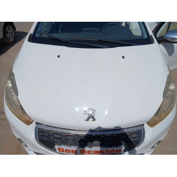 Recambio de capot para peugeot 208 referencia OEM IAM   