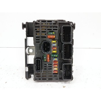 CAJA RELES / FUSIBLES 9661682880 S118983005Q 