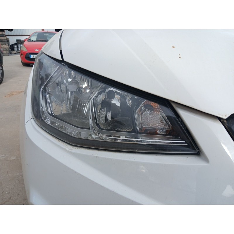 Recambio de faro derecho para seat ibiza v (kj1, kjg) 1.6 tdi referencia OEM IAM   