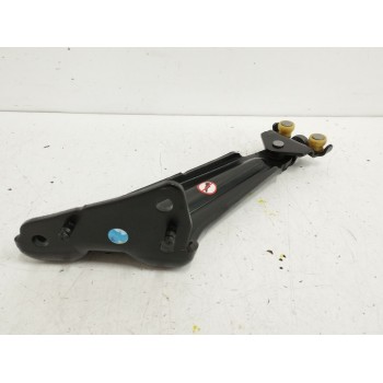 Recambio de soporte / guia puerta corredera para peugeot rifter 1.5 bluehdi 100 referencia OEM IAM 9816964880  
