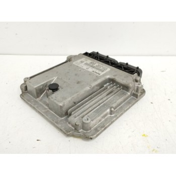 Recambio de centralita motor uce para toyota auris (_e15_) 1.4 d-4d (nde150_) referencia OEM IAM 8966102S80 0281014846 