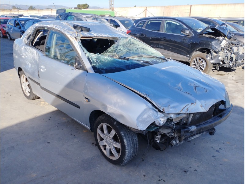SEAT CORDOBA BERLINA (6L2)