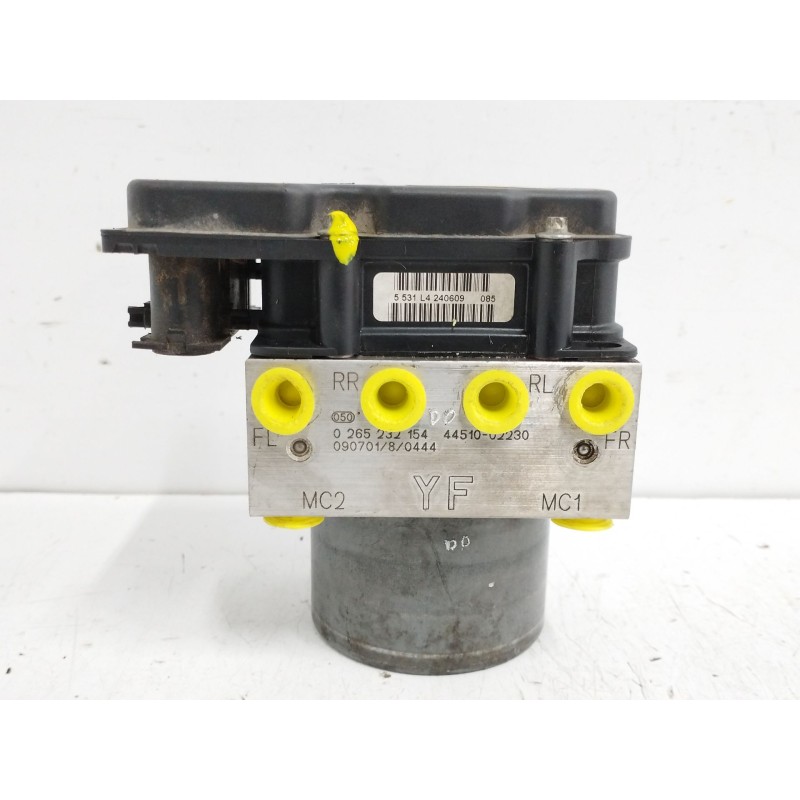 Recambio de abs para toyota auris (_e15_) 1.4 d-4d (nde150_) referencia OEM IAM 0265232154 4451002230 