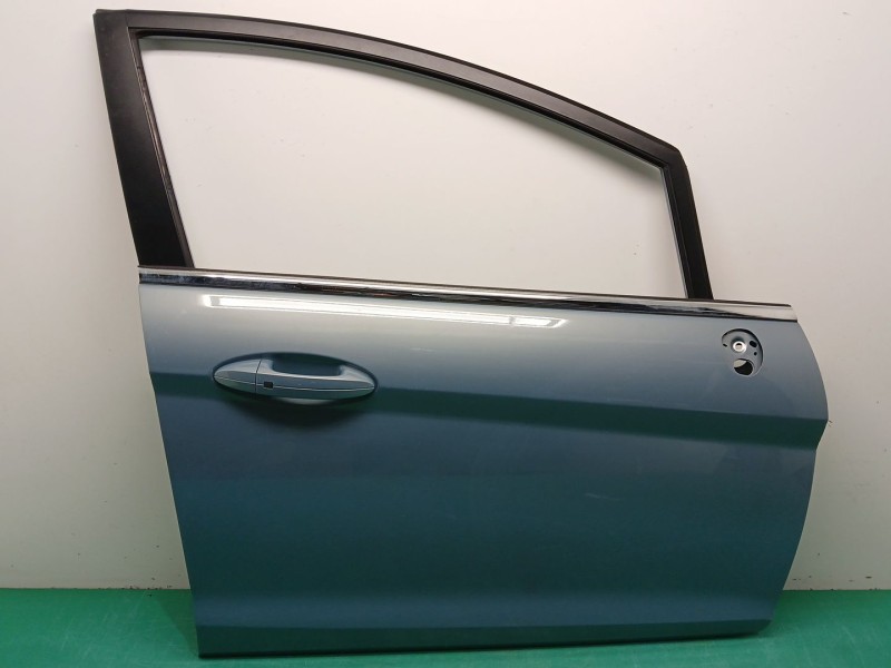 Recambio de puerta delantera derecha para ford fiesta vi (cb1, ccn) 1.4 referencia OEM IAM 1691841  