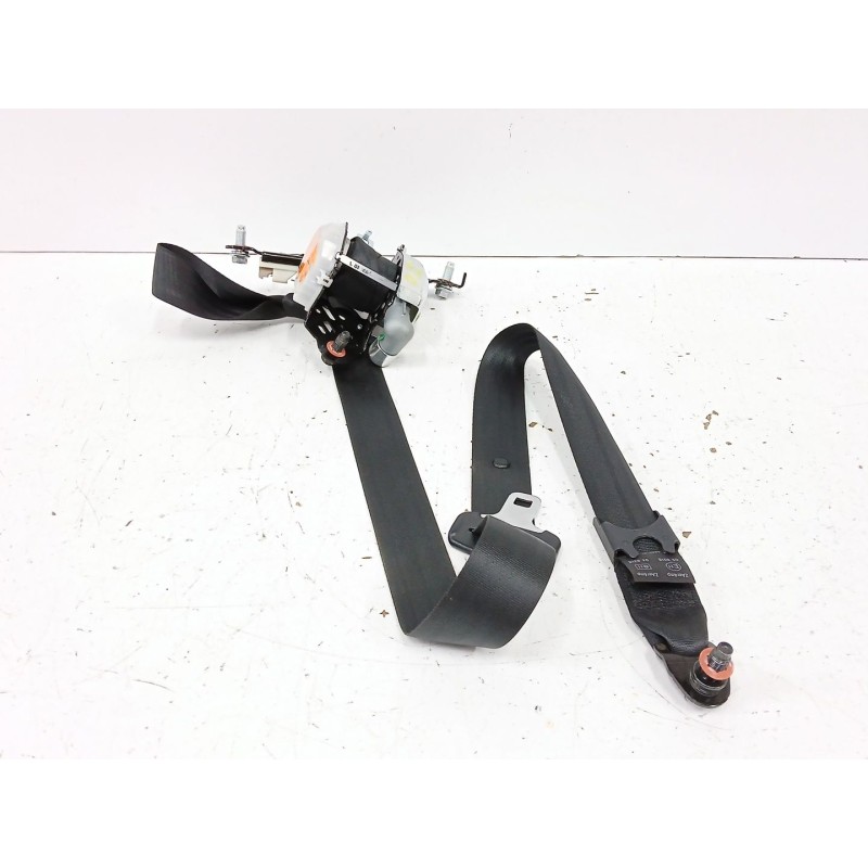 Recambio de cinturon seguridad delantero izquierdo para kia rio iii (ub) 1.2 cvvt referencia OEM IAM 888701W600 888801W600 