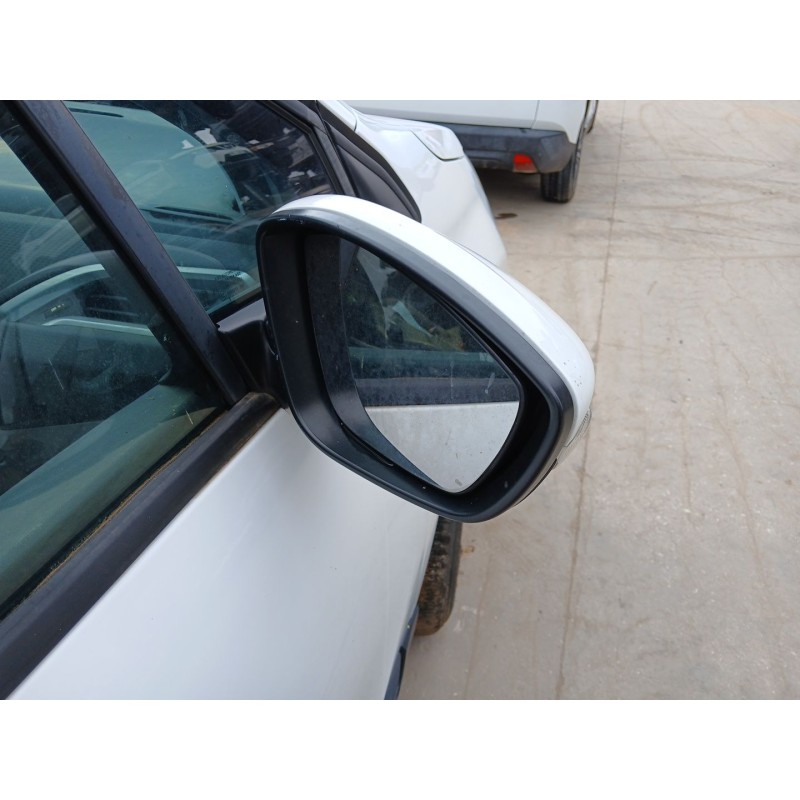 RETROVISOR DERECHO