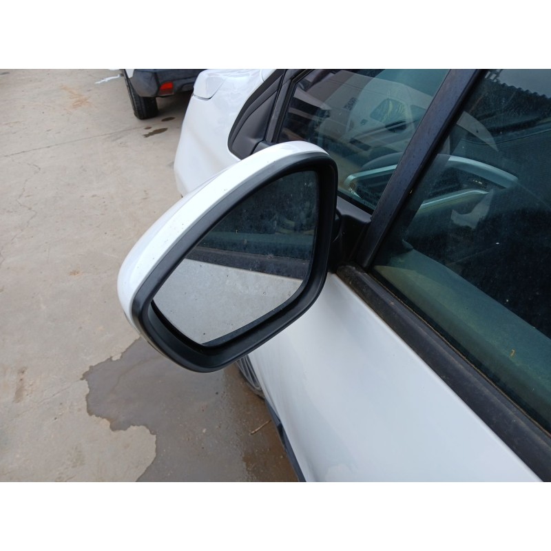 RETROVISOR IZQUIERDO