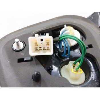 Recambio de piloto trasero izquierdo interior para kia rio iii (ub) 1.2 cvvt referencia OEM IAM 924031W2  