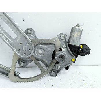 Recambio de elevalunas delantero derecho para toyota auris (_e15_) 1.4 d-4d (nde150_) referencia OEM IAM 973582100  