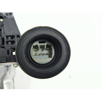Recambio de elevalunas delantero derecho para toyota auris (_e15_) 1.4 d-4d (nde150_) referencia OEM IAM 973582100  