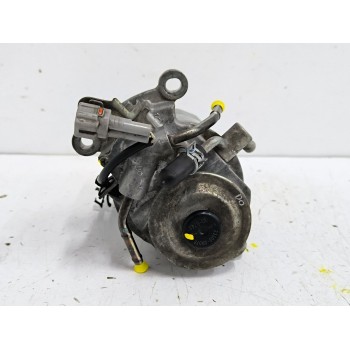 Recambio de soporte filtro gasoil para toyota auris (_e15_) 1.4 d-4d (nde150_) referencia OEM IAM 233000R070  