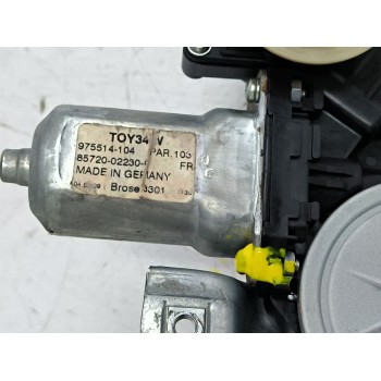 Recambio de elevalunas delantero izquierdo para toyota auris (_e15_) 1.4 d-4d (nde150_) referencia OEM IAM 977555106  