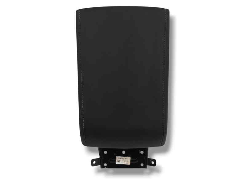 Recambio de apoyabrazos central para omoda 5 1.6 tgdi referencia OEM IAM   