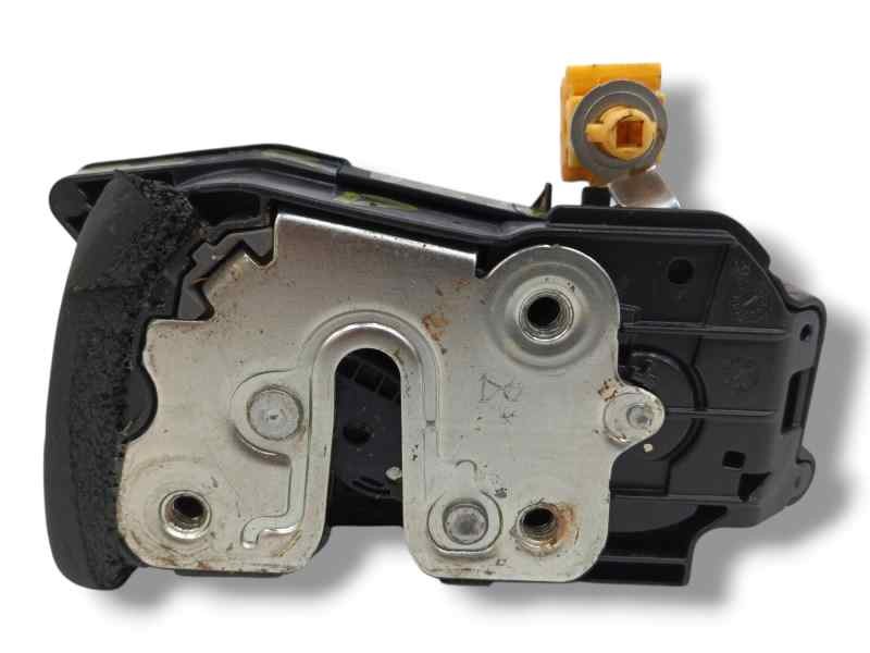 Recambio de cerradura puerta delantera derecha para omoda 5 1.6 tgdi referencia OEM IAM 554001266AA  