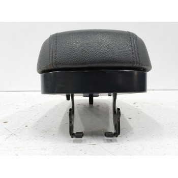 Recambio de apoyabrazos central para kia rio iii (ub) 1.2 cvvt referencia OEM IAM 846701W000  