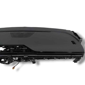 Recambio de salpicadero para omoda 5 1.6 tgdi referencia OEM IAM 401001812AA  