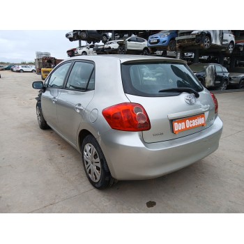 toyota auris (_e15_) del año 2007